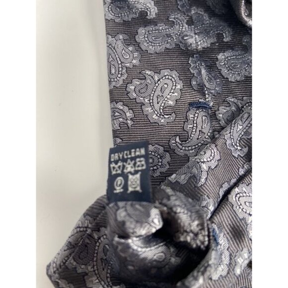 Men's Necktie 100% Silk Gianni Brand in Grey & Silver Paisley. Stunning Handmade - Picture 5 of 5